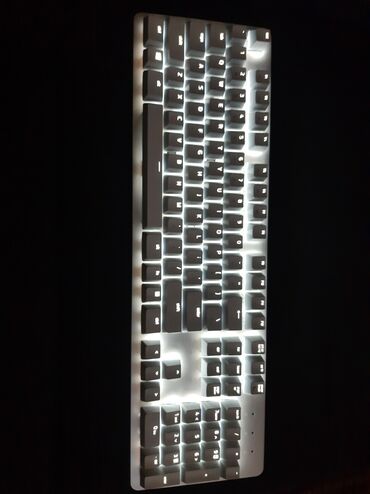 mexanik klaviatura: Клавиатура Razer pro type в идеальном состоянии почти не использовал