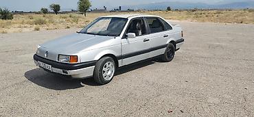 rota grid: Volkswagen Passat: 1991 г., 2 л, Механика, Бензин, Седан — 1