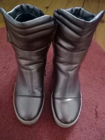 Gležnjače: Gležnjače, 37 — 7