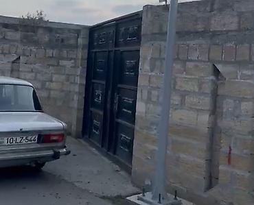 ismayıllıda ev: Ismayillida şeherin merkezine yaxin erazide 3 sotun icinde 1 — 2