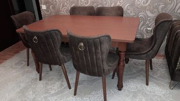 Yataq otağı dəstləri: Qonaq otağı üçün, İşlənmiş, Açılmayan, Kvadrat masa, 6 stul