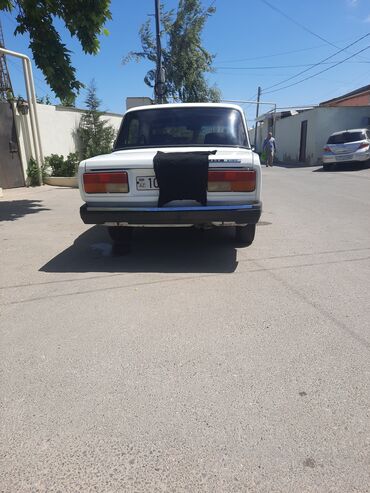 VAZ (LADA): VAZ (LADA) 2107: 1.6 l | 2005 il 63800 km Sedan