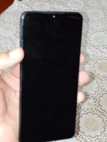 telefon samsung a12: Samsung Galaxy A12, 32 GB, rəng - Qara, Qırıq