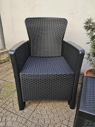 Setovi stolova i stolica: Baštenski set + roštilj na ugalj - Dva prostrana naslonska stolca od — 9