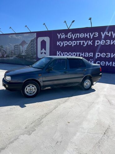 накладки на ручки: Volkswagen Vento: 1992 г., 1.8 л, Механика, Бензин, Седан