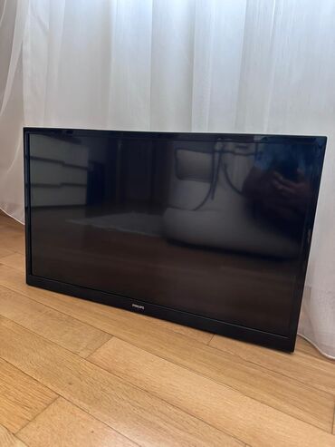 philips xenium w3500: İşlənmiş Televizor Philips 82" Ünvandan götürmə