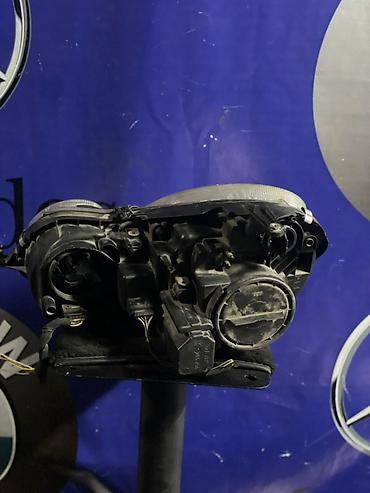 res: Передняя правая фара Mercedes-Benz 2008 г., Б/у, Оригинал, Япония — 2