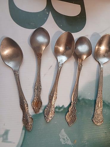 melixor qaşıq: - Məhsul: Dekorativ naxışlı metal çay qaşıqları dəsti - Miqdar: 5 ədəd — 3