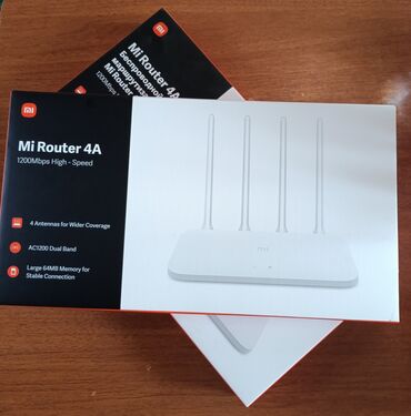 mi modem: Xiaomi Mi Router R4AC - SATILIR 
Ağ rəngdə bağlı qutuda yenidi