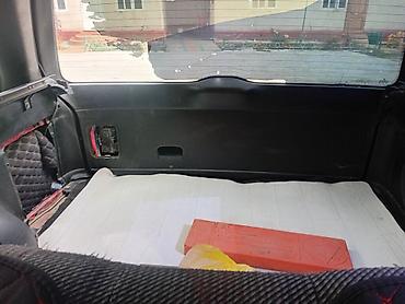 Volkswagen: Volkswagen Passat Variant: 1992 г., Механика, Бензин, Универсал — 13