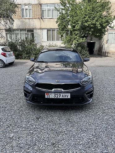 Kia: Kia Cerato: 2019 г., Автомат, Бензин, Седан — 2