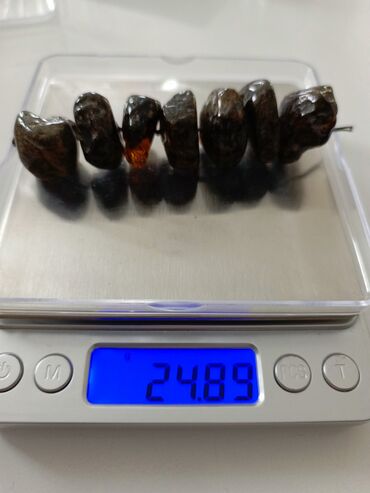 Muncuqlar: Təbii,müalicəvi bütöv daş kəhrəba.1 qramı 4 azn.Qarantiya və — 8