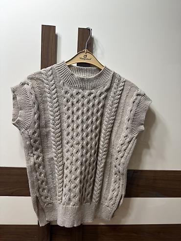 Jiletlər: Her biri yenidir razmer Xs-S — 3