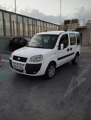 fiat 500l qiyməti: Fiat Doblo: 1.9 l | 2007 il | 300000 km Van/Minivan