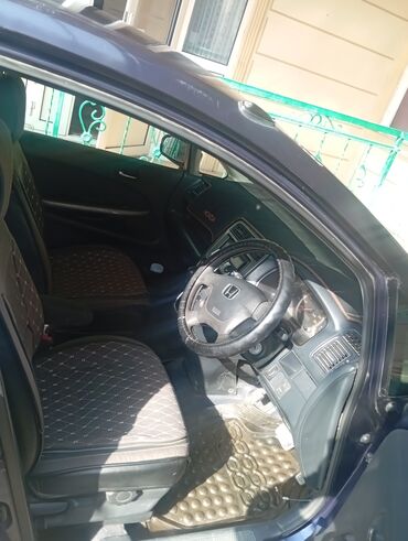 автомобили для инвалидов с ручным управлением: Honda Stream: 2002 г., 1.7 л, Автомат, Бензин, Минивэн