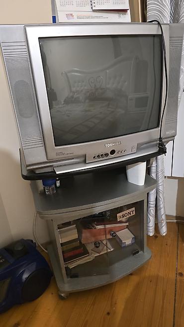 Toshiba televizoru altligi ile birge satilir Toshiba kineskop TV və