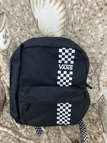 рюкзак vans: Сумка vans
Новая
В хорошем качестве
