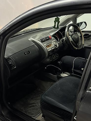 fit 2012: Honda Fit: 2004 г., 1.3 л, Автомат, Бензин, Хэтчбэк — 6