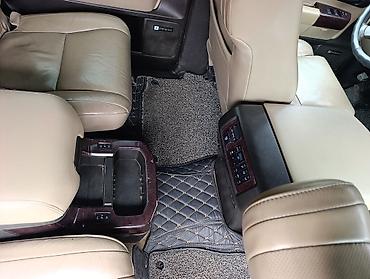 секутер: Toyota Sequoia: 2008 г., 5.7 л, Автомат, Бензин, Внедорожник — 7