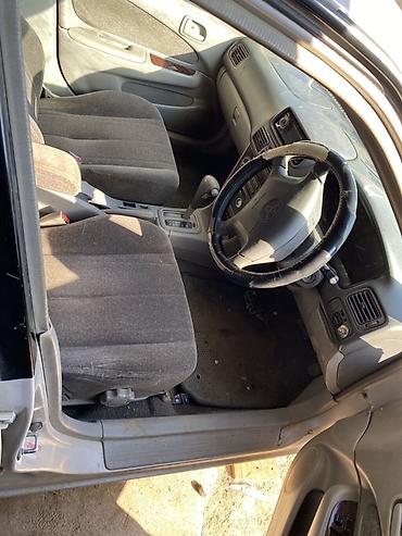 Toyota: Toyota Corolla: 1998 г., Седан — 7