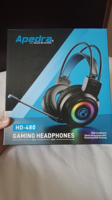 komputer manitorlari: Apedra HD-480 Gaming Headphones - RGB işıqlandırma: Qulaqlıqların
