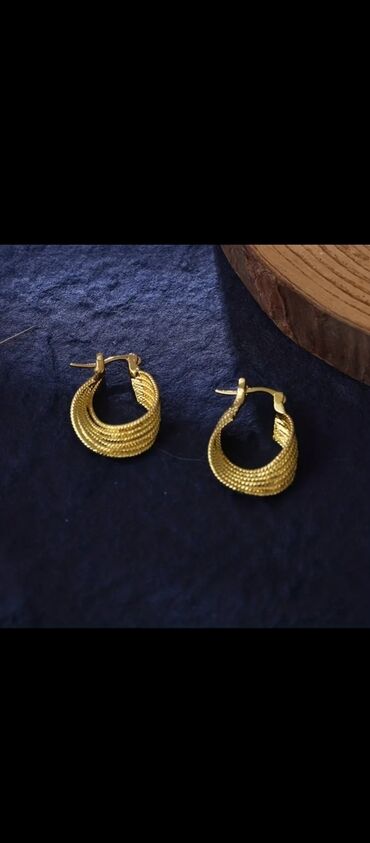 Minđuše: Par 800 din — 2