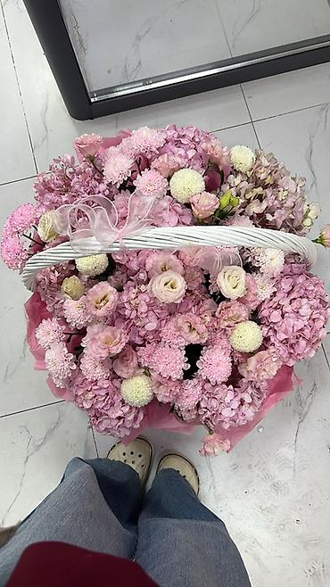 Цветочные корзины премиум-класса🌸 Авторские композиции в плетёных at lalafo.kg Цветочные корзины премиум-класса🌸 Авторские композиции в плетёных