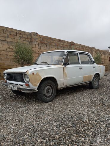 VAZ (LADA): VAZ (LADA) 2101: 1.2 l | 1984 il | 1 km Sedan