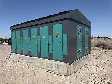 Силовые трансформаторы: Масляный силовой трансформатор с радиаторными панелями охлаждения — 12