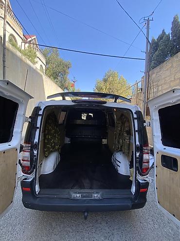 mercedes benz 208 d: Mercedes-Benz : 2.1 l | 2012 il Van/Minivan — 8