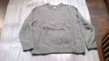 Ostala ženska odeća: Dve velike kese odeće samo 300 dinara. jakna, 6 košulja, 4 džempera na lalafo.rs — 11 Ostala ženska odeća: Dve velike kese odeće samo 300 dinara. jakna, 6 košulja, 4 džempera — 11