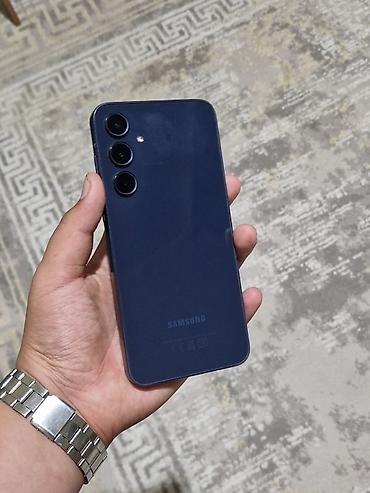 galaxy note 4: Samsung Galaxy A35 5G, 256 GB, rəng - Qara, Zəmanət, Barmaq izi, Simsiz şarj — 1
