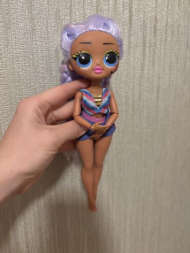 Oyuncaqlar: L.O.L! O.M.G. LOL OMG kuklası yeni sahibini axtarır! Ultrabənövşəyi