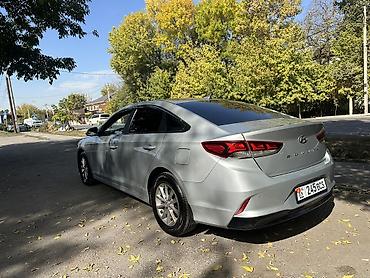 Hyundai: Hyundai Sonata: 2019 г., 2 л, Автомат, Газ, Седан — 9