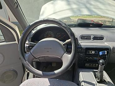 шит прибор срв: Nissan Serena: 1995 г., 1.6 л, Механика, Бензин, Минивэн — 6