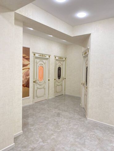 Yeni tikili: 3-cü mikrorayon, 3 otaqlı, Yeni tikili, m. Memar Əcəmi, 122 kv. m — 15