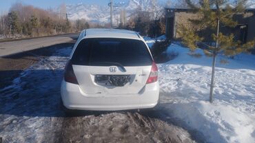 Honda: Honda Fit: 2002 г., 1.5 л, Вариатор, Бензин