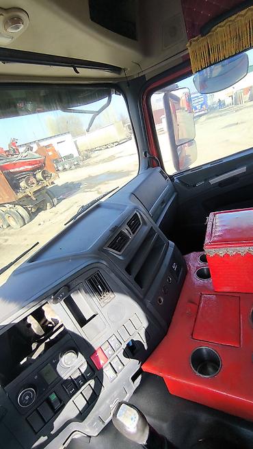 Тягачи: Тягач, Shacman — 9