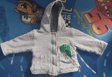 odeca za bebe u Srbija | KOMPLETI ODEĆE: Prelepa jaknica za bebe, velicina 74