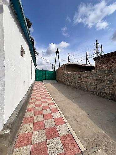 Кыймылсыз мүлк: Продается дом в городе Балыкчы с земельным участком. Дом одноэтажный — 1