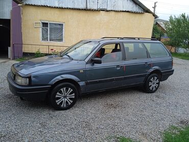 электр авто: Volkswagen Passat: 1990 г., 1.8 л, Механика, Бензин, Универсал