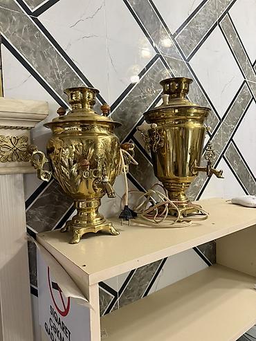 seyf qapları: Məhsul: Pirinç samovarlar (2 ədəd) Ideal Vəziyyətdədilər 1cə ay — 1