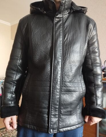 дутая зимняя куртка: Куртка 3XL (EU 46), цвет - Черный