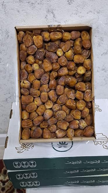 Сухофрукты, орехи, снеки: Финики натуральные (цельные плоды, с косточкой) по названию Суккари — 4