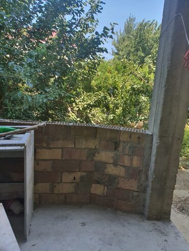 Həyət evləri və villaların satışı: 6 otaqlı, 400 kv. m, Təmirsiz — 8