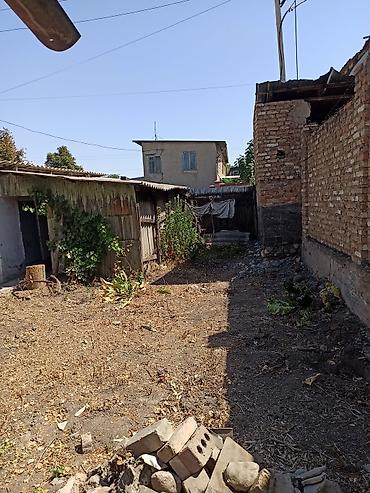 Sale of cottages and houses: Продаю дом. Смоленский 4. Канализации в доме нету, но по улице — 5