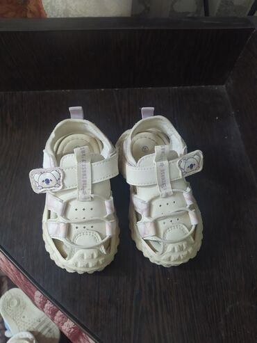 Детская обувь: Детская обувь набором – несколько пар кроссовок и ботинок для — 9