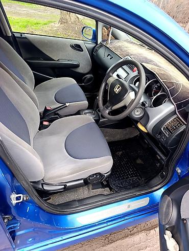 Honda: Honda Fit: 2004 г., 1.3 л, Вариатор, Бензин — 7