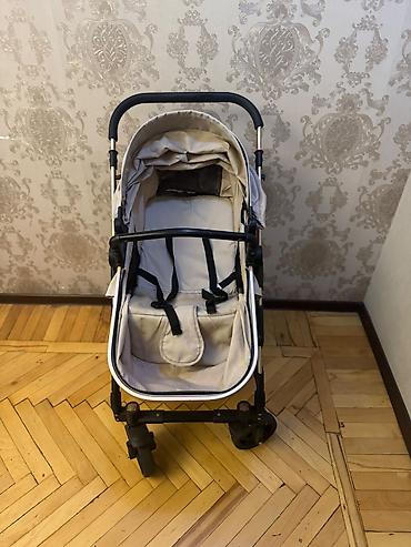 belecco: Uşaq arabası – bej rəng, city/kompakt tipli - Təkərlər: Ön tərəfdə — 5