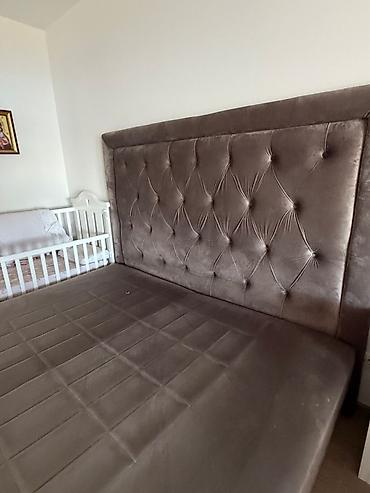 bonelli duseci cene: Francuski ležaj 200x200, kao nov, korišćen 1 godinu. - Dimenzije: 200 — 2